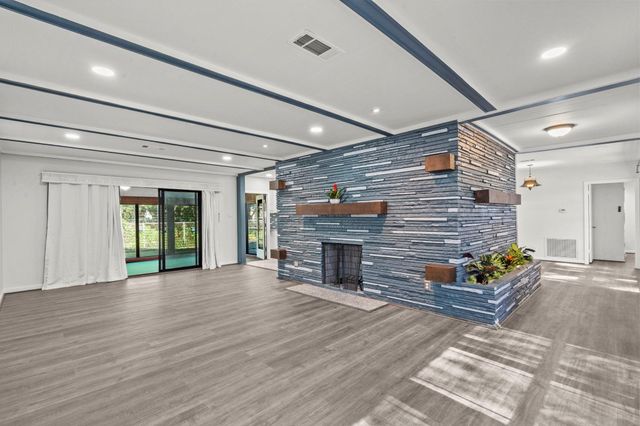 1407 Lamar Drive, La Marque, TX 77568