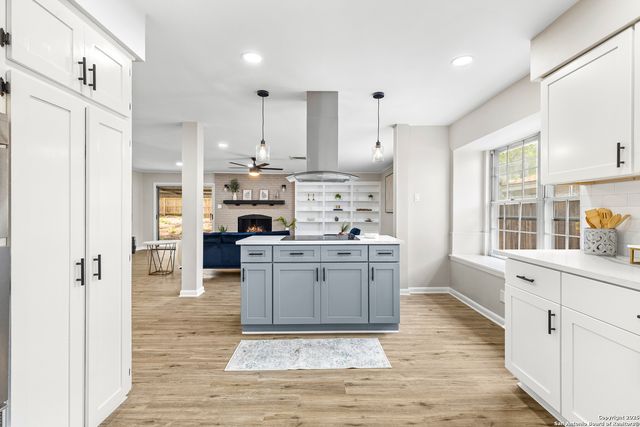 371 Pike, San Antonio, TX 78209