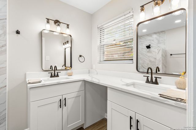 371 Pike, San Antonio, TX 78209
