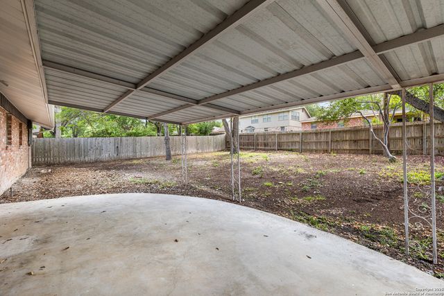 371 Pike, San Antonio, TX 78209