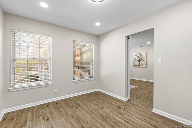 371 Pike, San Antonio, TX 78209