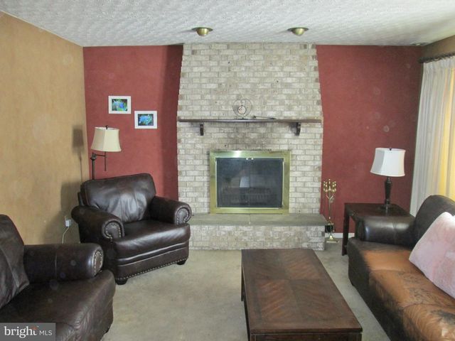 524 PRISON RD, Leesport, PA 19533