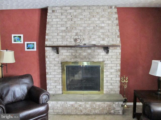 524 PRISON RD, Leesport, PA 19533