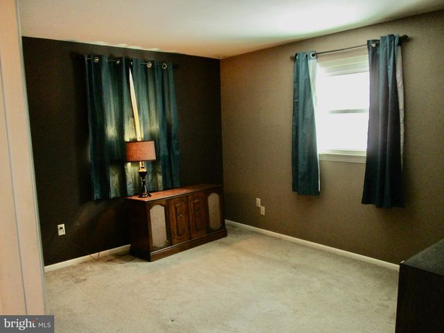 524 PRISON RD, Leesport, PA 19533