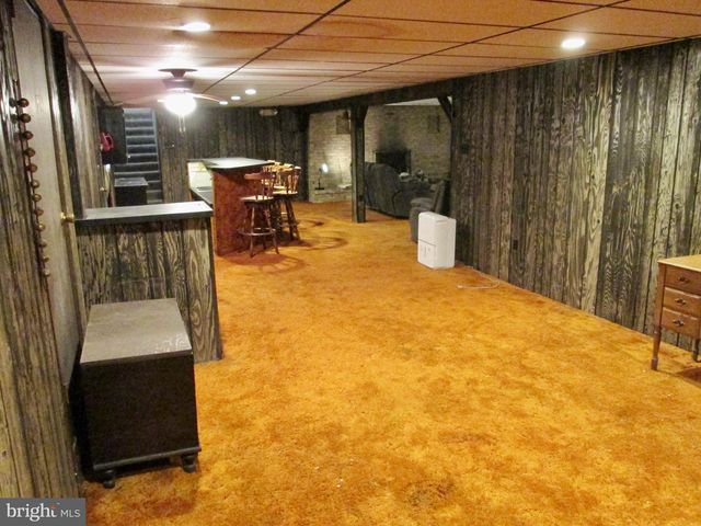 524 PRISON RD, Leesport, PA 19533