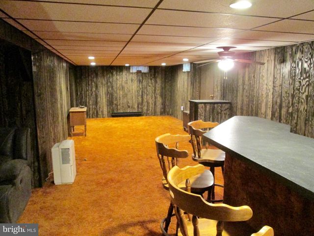 524 PRISON RD, Leesport, PA 19533