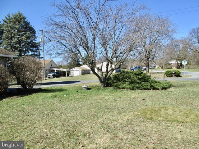 524 PRISON RD, Leesport, PA 19533