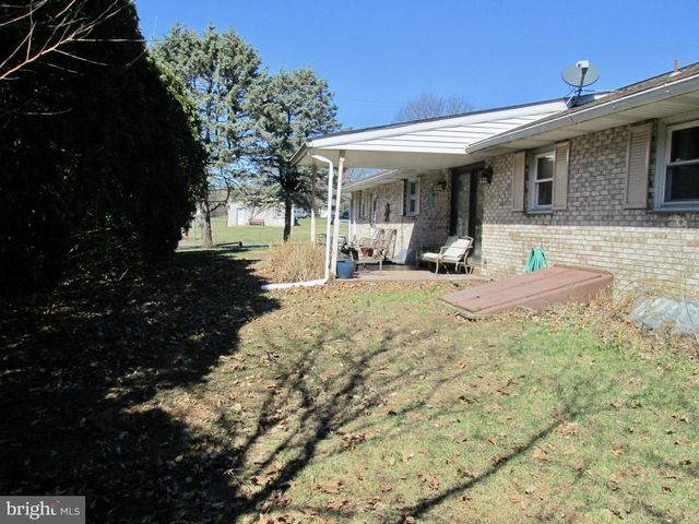 524 PRISON RD, Leesport, PA 19533