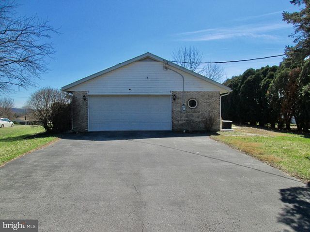 524 PRISON RD, Leesport, PA 19533