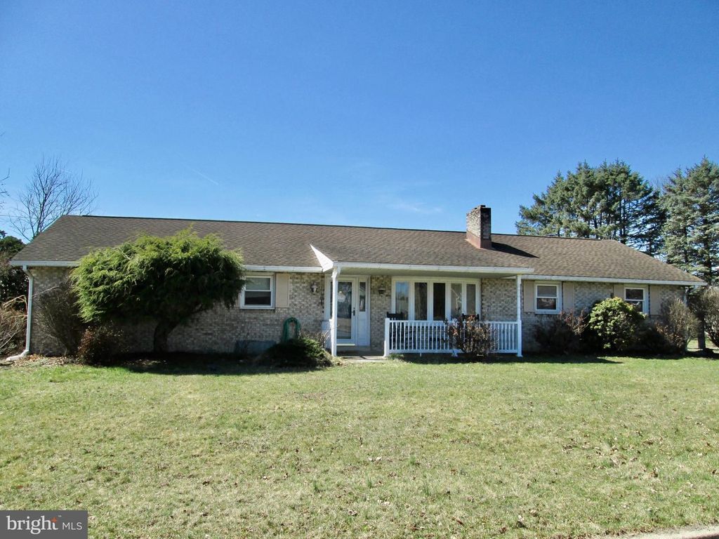 524 PRISON RD, Leesport, PA 19533