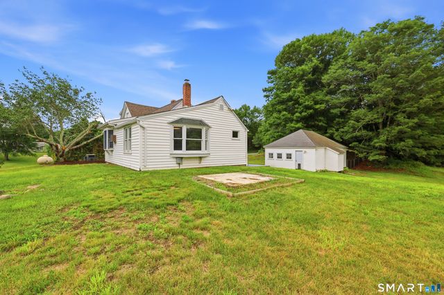 36 Krug Road, Preston, CT 06365