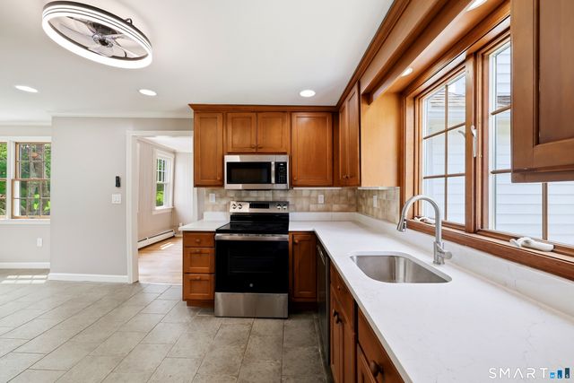 36 Krug Road, Preston, CT 06365