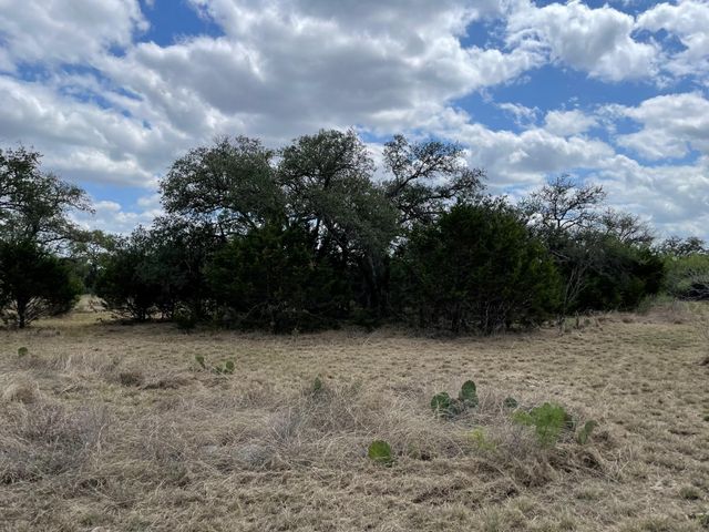 302 Vista View TRL, Spicewood, TX 78669