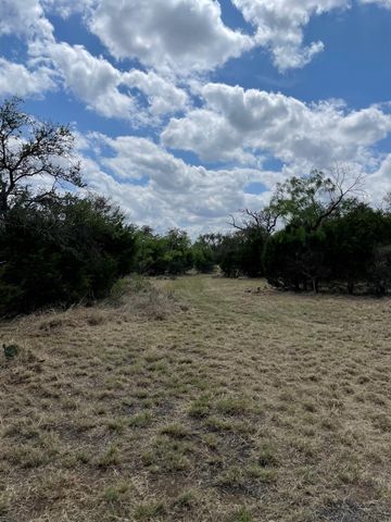 302 Vista View TRL, Spicewood, TX 78669