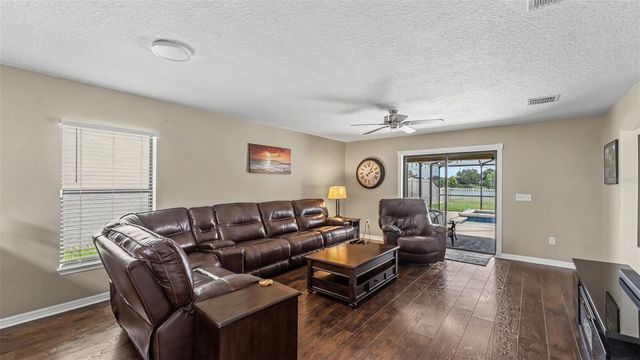 2121 GENEVA DRIVE, Lakeland, FL 33805