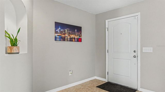 2121 GENEVA DRIVE, Lakeland, FL 33805