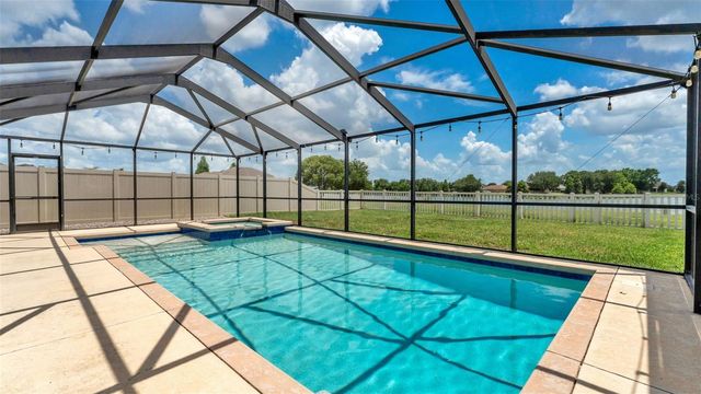 2121 GENEVA DRIVE, Lakeland, FL 33805