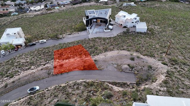 23 APACHE CREST Drive, El Paso, TX 79902