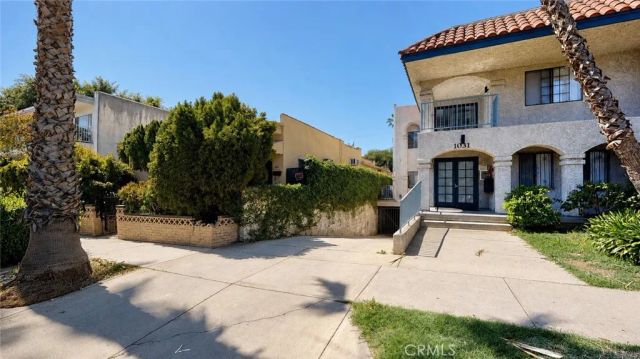 1029 N Orange Grove, West Hollywood, CA 90046