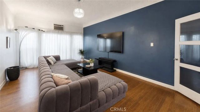 1029 N Orange Grove, West Hollywood, CA 90046