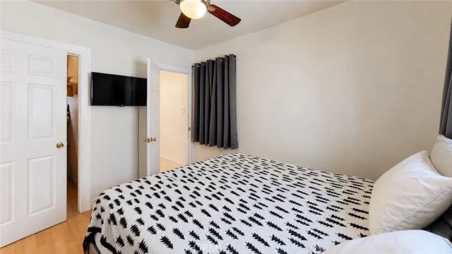 1029 N Orange Grove, West Hollywood, CA 90046
