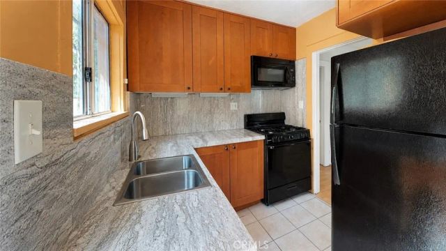 1029 N Orange Grove, West Hollywood, CA 90046