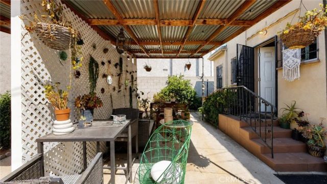 1029 N Orange Grove, West Hollywood, CA 90046