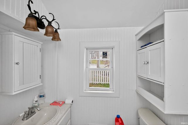 3254 Circle Drive, Columbia City, IN 46725