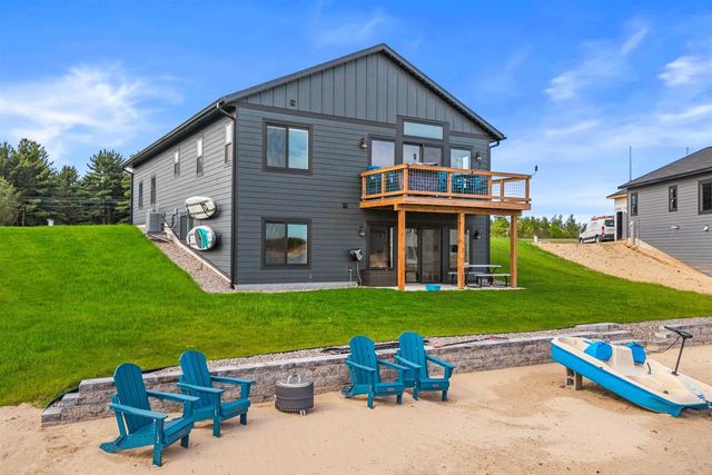 W5908 Sand By Me Drive, New Lisbon, WI 53950