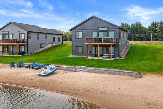 W5908 Sand By Me Drive, New Lisbon, WI 53950