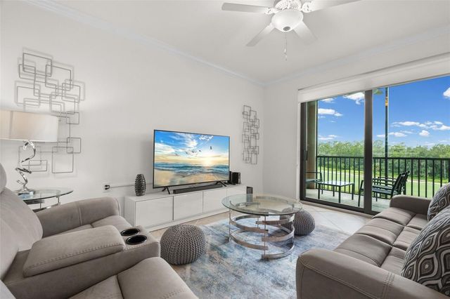 17510 GAWTHROP DRIVE 302, Bradenton, FL 34211