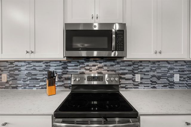17510 GAWTHROP DRIVE 302, Bradenton, FL 34211