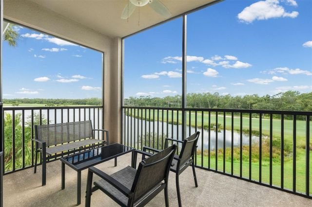 17510 GAWTHROP DRIVE 302, Bradenton, FL 34211