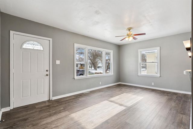 1044 Dundee, Waterloo, IA 50701