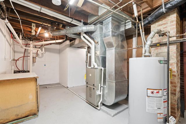 1044 Dundee, Waterloo, IA 50701