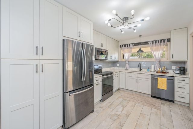 13 SE Alexandra Place, Fort Walton Beach, FL 32548