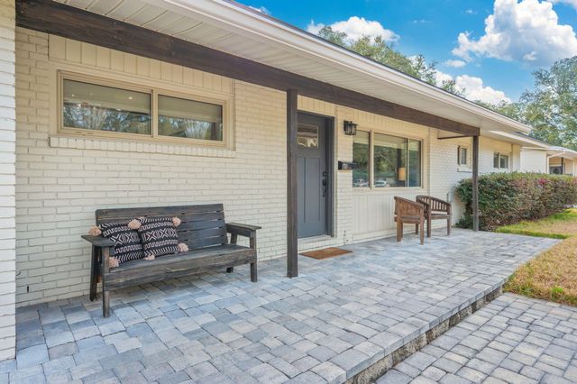 13 SE Alexandra Place, Fort Walton Beach, FL 32548