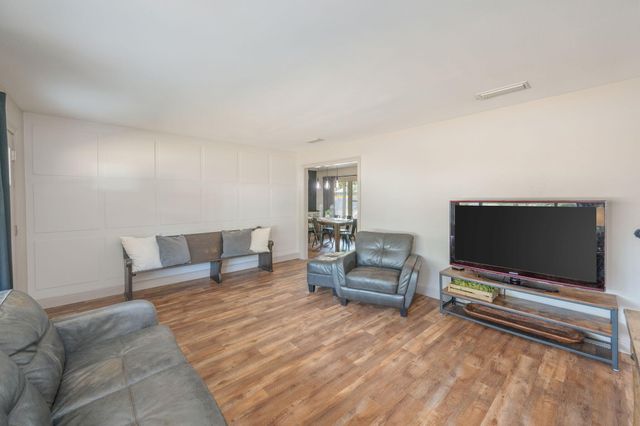 13 SE Alexandra Place, Fort Walton Beach, FL 32548