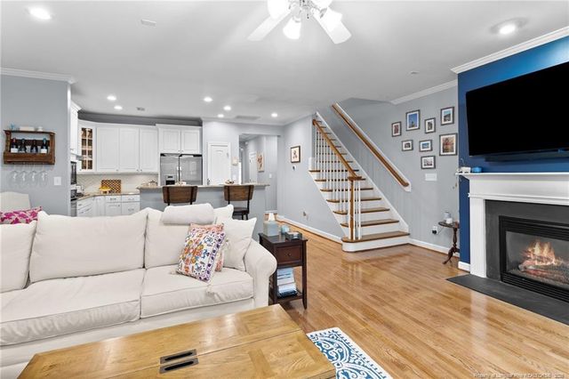 47 Abernathy Drive 13, Chapel Hill, NC 27517