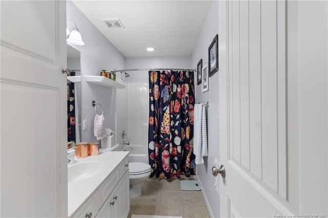 47 Abernathy Drive 13, Chapel Hill, NC 27517