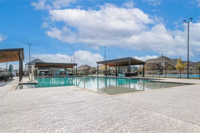 4104 Waco Drive, Farmersville, TX 75442