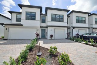 27839 Solis Grande DR, Bonita Springs, FL 34135