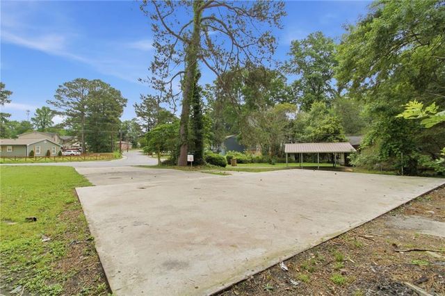 739 S Carter Drive, Jonesboro, GA 30236