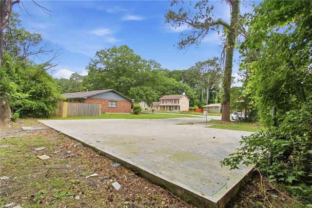 739 S Carter Drive, Jonesboro, GA 30236