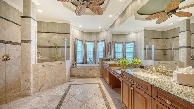 8889 ENCLAVE COURT, Sarasota, FL 34238