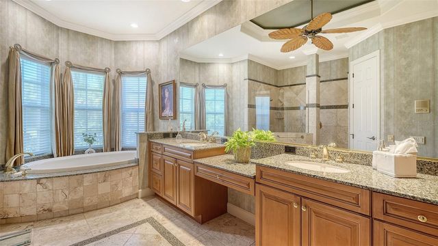8889 ENCLAVE COURT, Sarasota, FL 34238