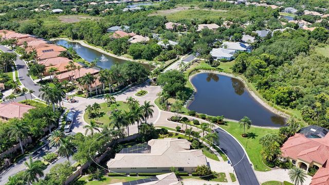 8889 ENCLAVE COURT, Sarasota, FL 34238