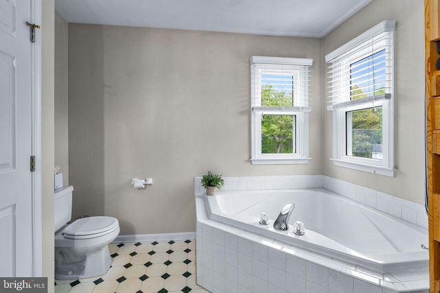 85 WOODCREST, Elkton, MD 21921