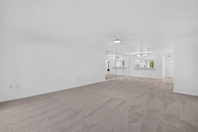 9460 Meadowood Drive 104, Fort Pierce, FL 34951