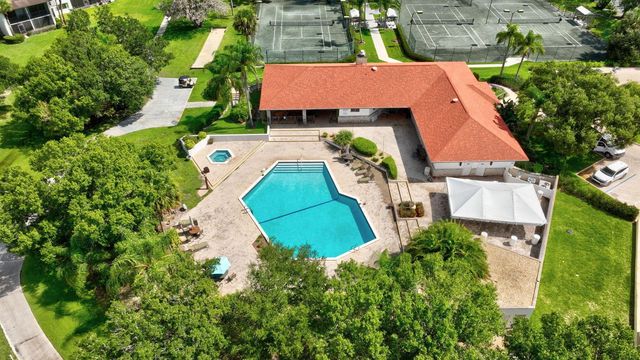 9460 Meadowood Drive 104, Fort Pierce, FL 34951
